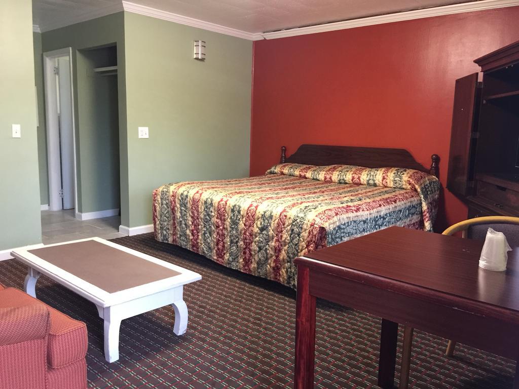 Skyland Motel Cornelia Dış mekan fotoğraf