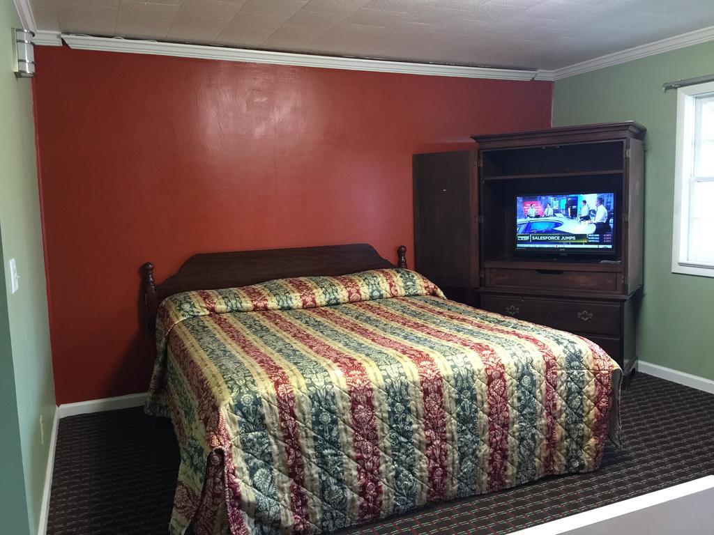 Skyland Motel Cornelia Dış mekan fotoğraf