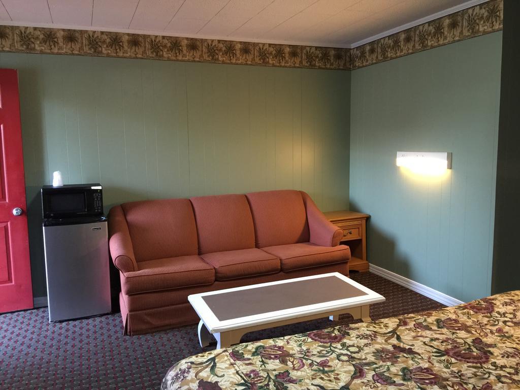 Skyland Motel Cornelia Dış mekan fotoğraf