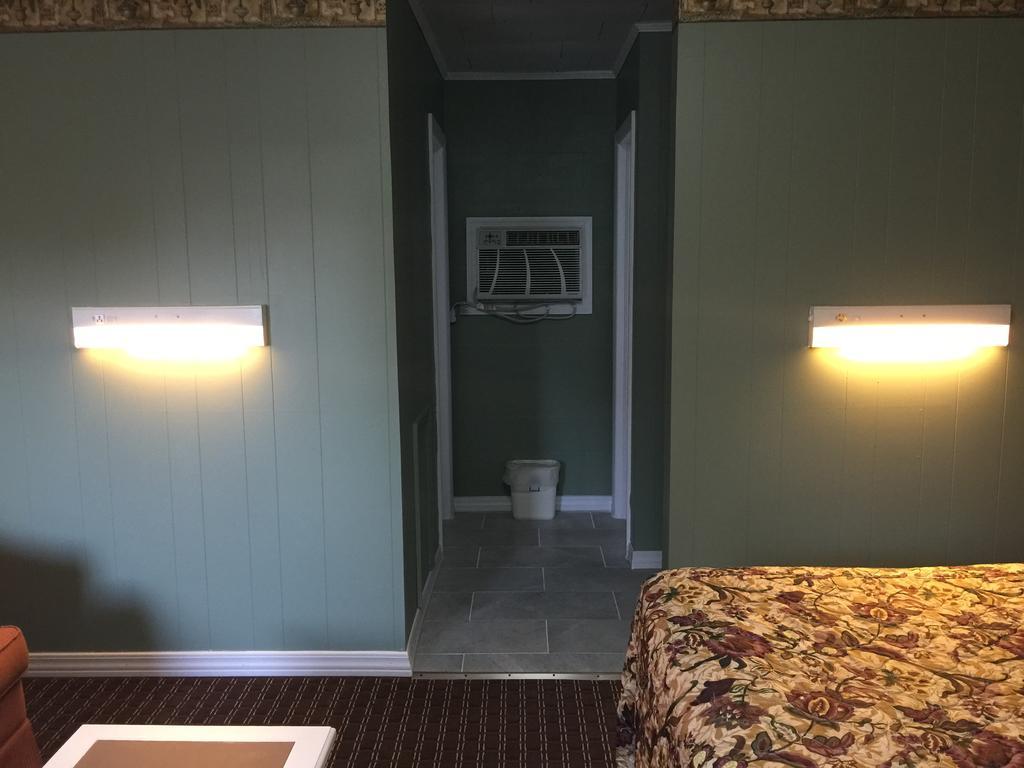 Skyland Motel Cornelia Dış mekan fotoğraf