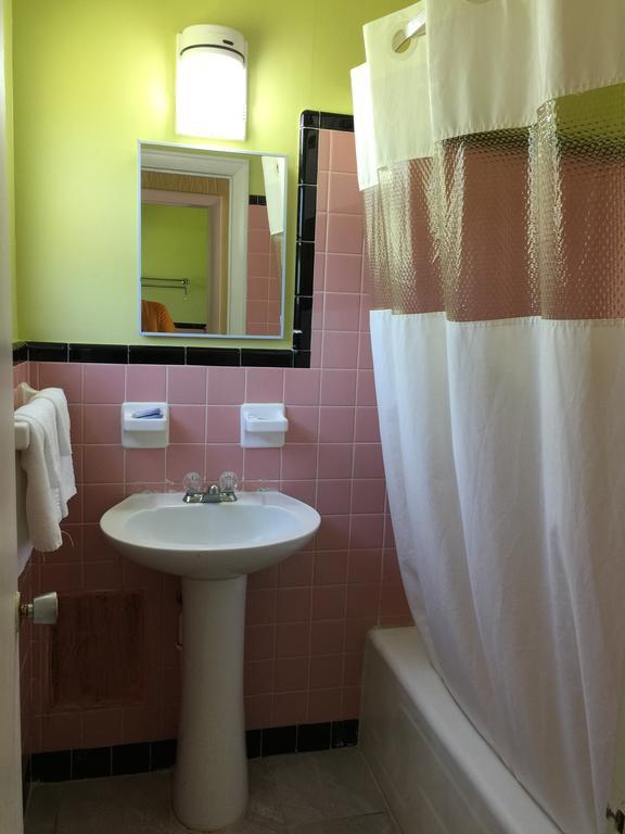 Skyland Motel Cornelia Dış mekan fotoğraf