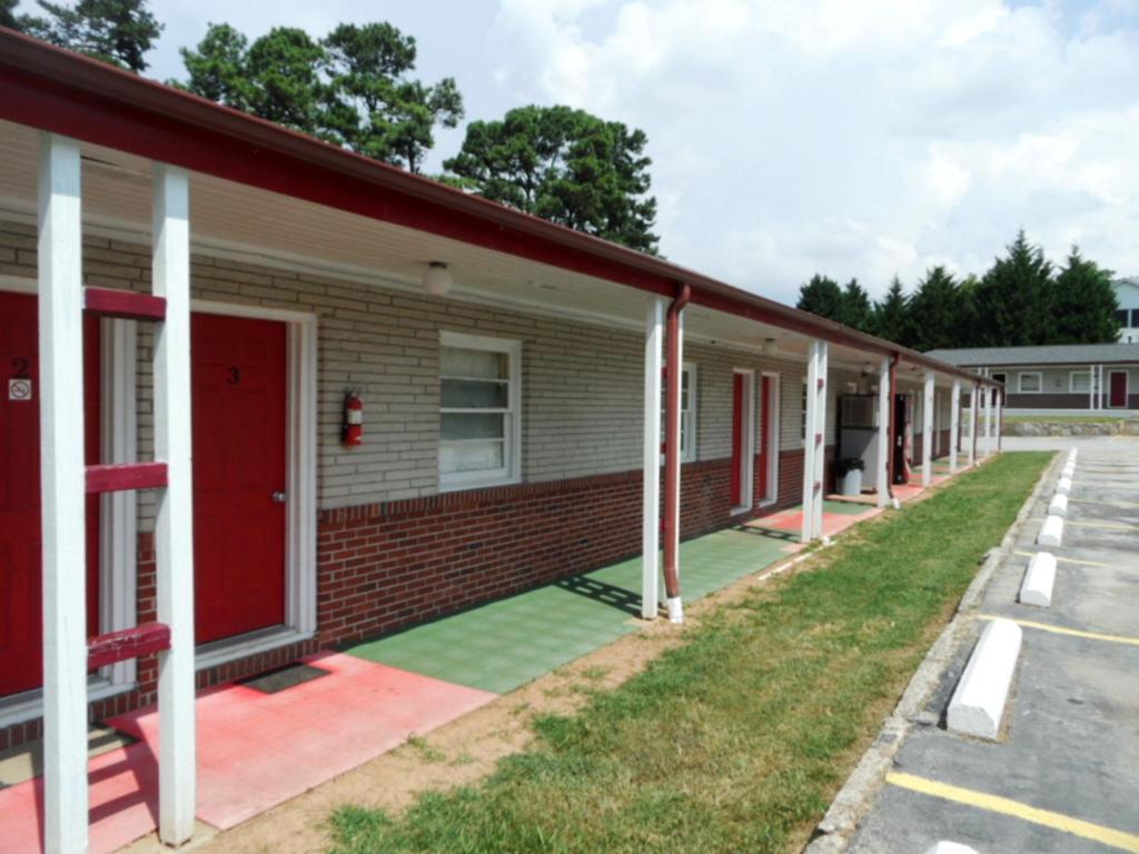 Skyland Motel Cornelia Dış mekan fotoğraf